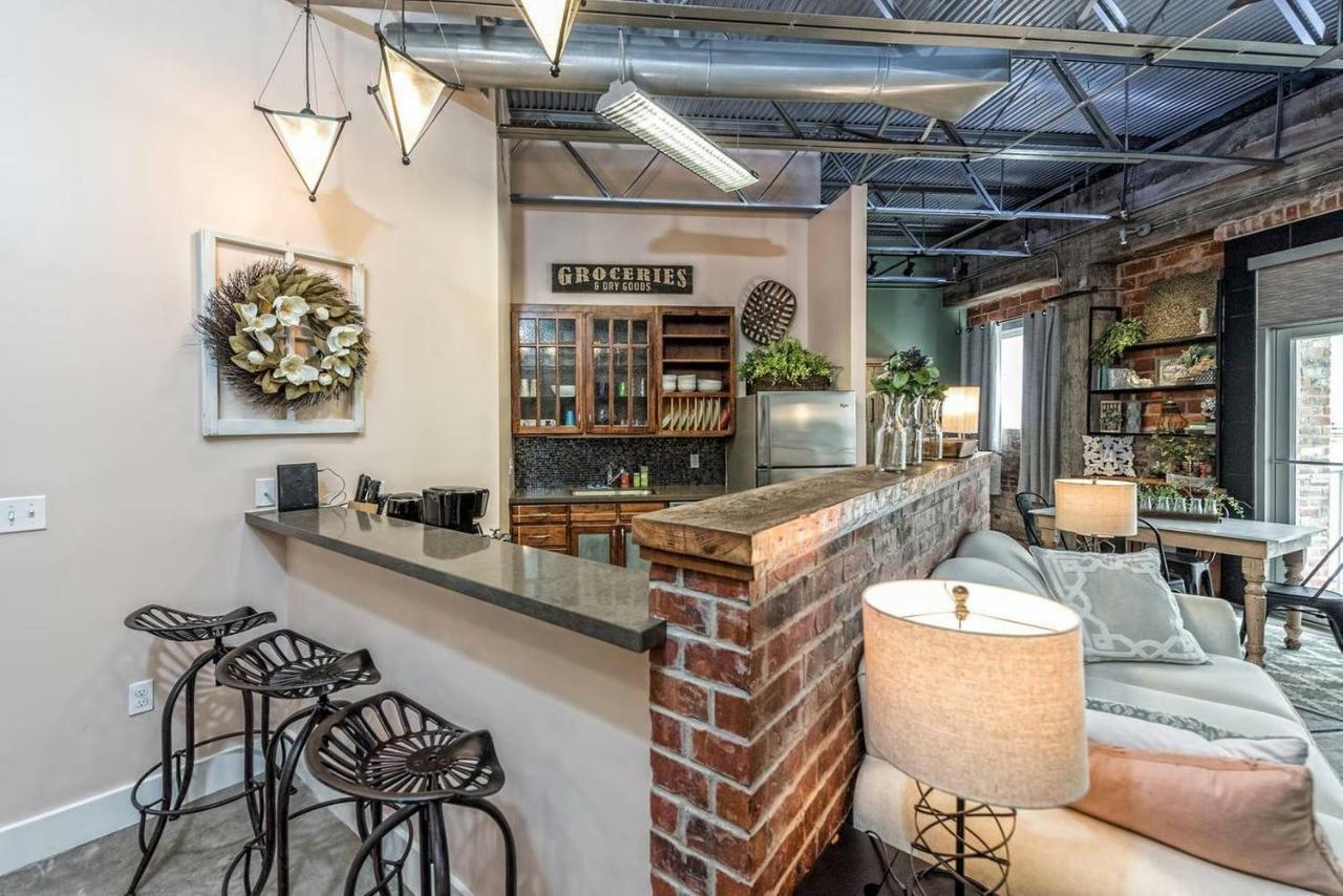 Green Door Lofts -Magnolia Loft, Silos/Downtown Уэйко Экстерьер фото